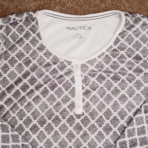 Nautica super soft long sleeve 3/4 button down grey/white patterned pajama set - Picture 6 of 8